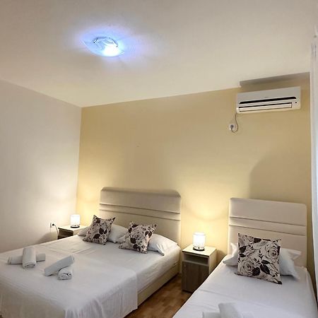 Apartmens Xhenis Lux Ulcinj Eksteriør billede