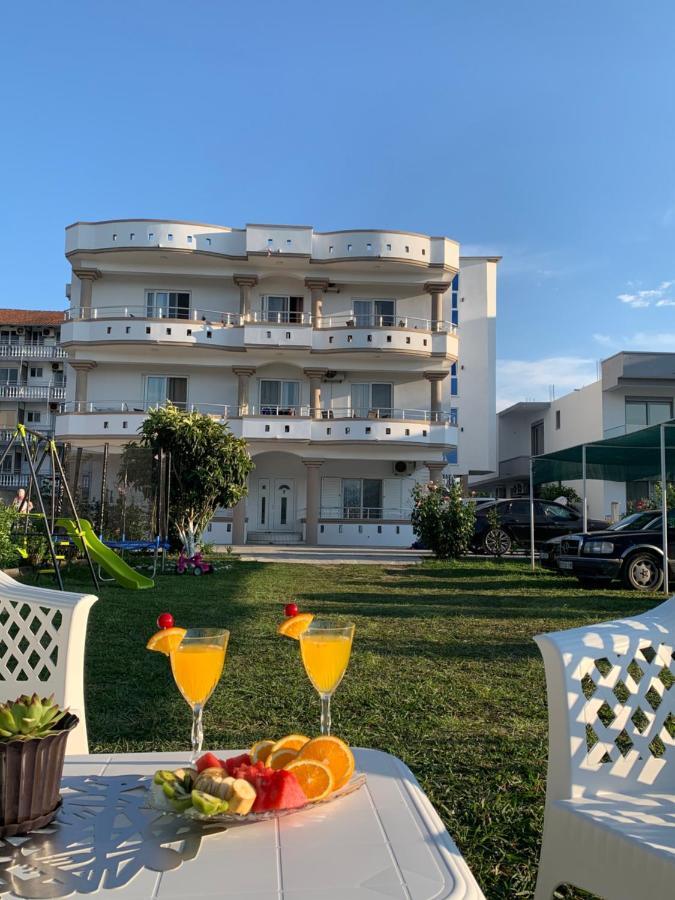 Apartmens Xhenis Lux Ulcinj Eksteriør billede