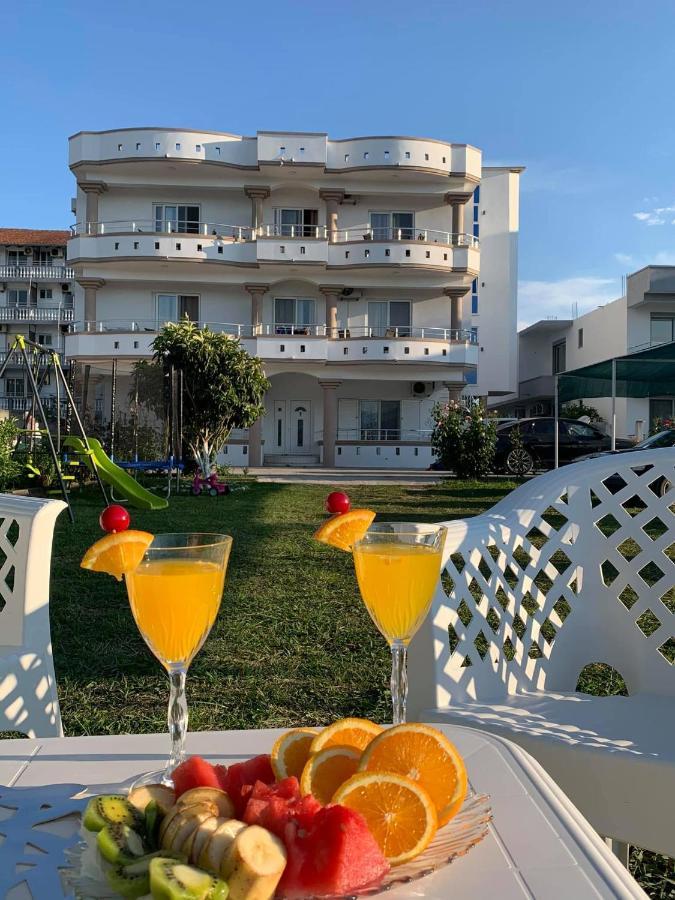 Apartmens Xhenis Lux Ulcinj Eksteriør billede