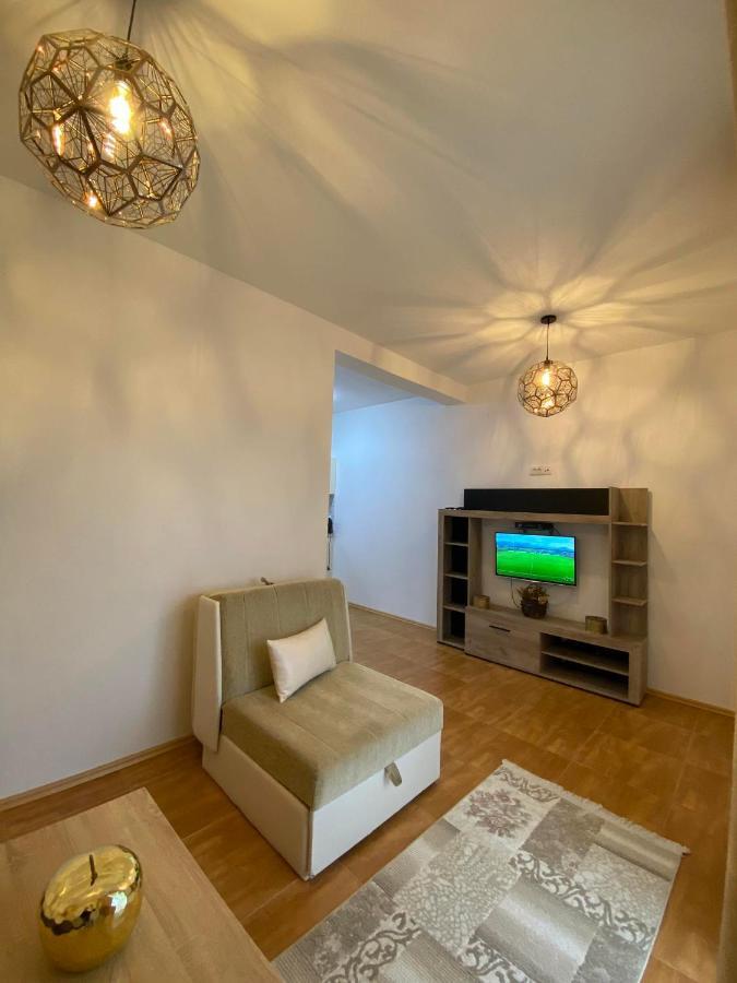 Apartmens Xhenis Lux Ulcinj Eksteriør billede