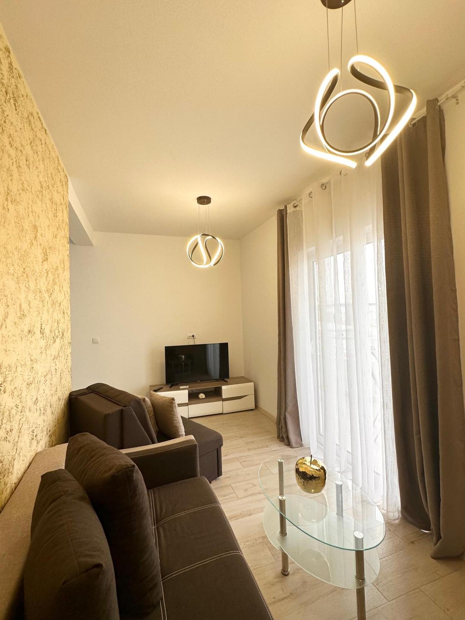 Apartmens Xhenis Lux Ulcinj Eksteriør billede