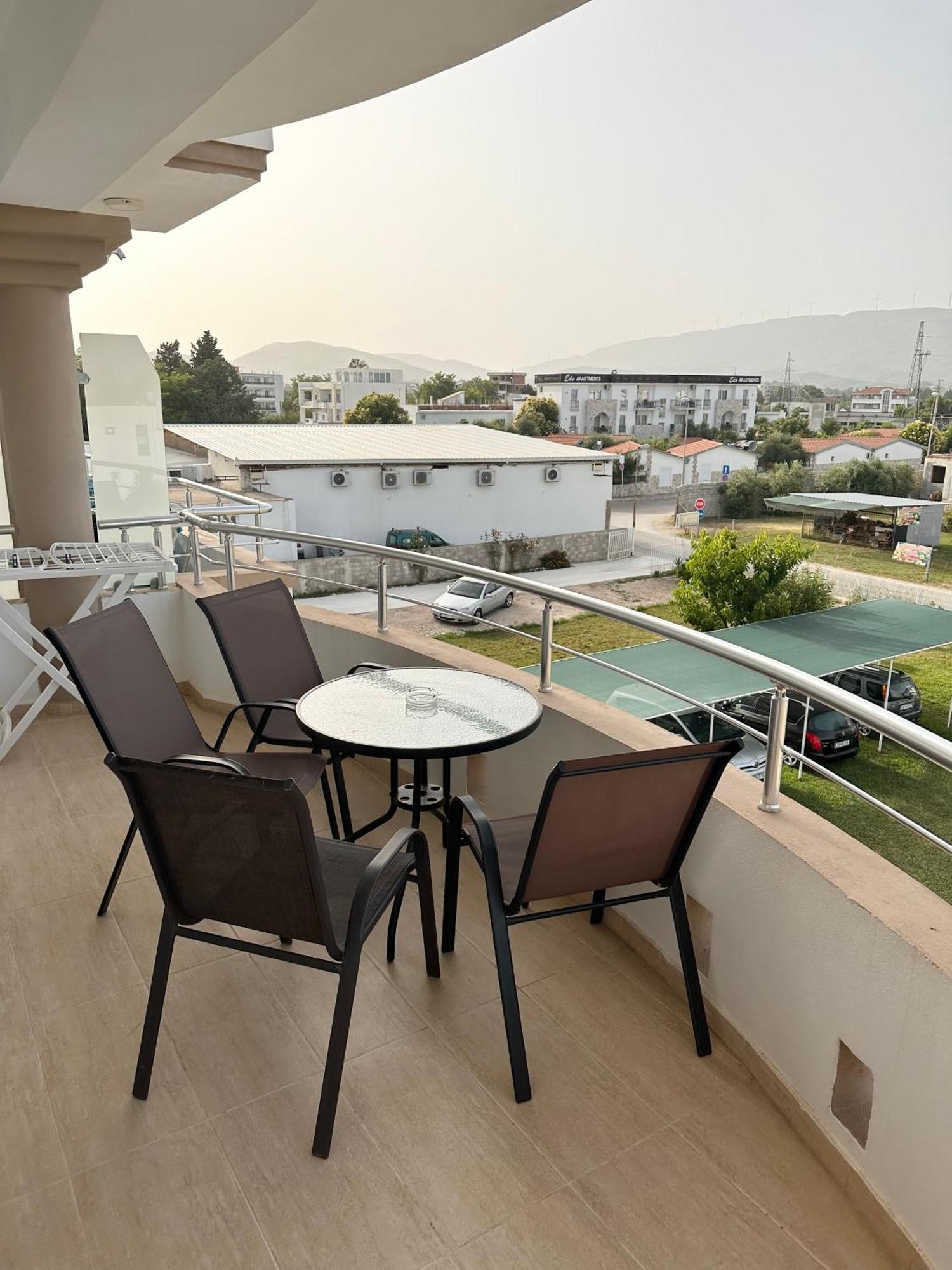 Apartmens Xhenis Lux Ulcinj Eksteriør billede