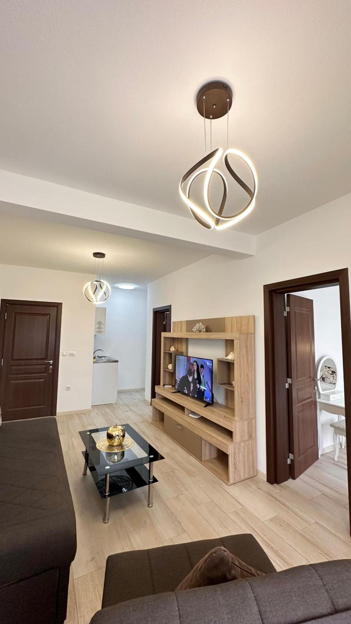 Apartmens Xhenis Lux Ulcinj Eksteriør billede